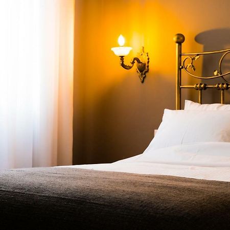Ch Adrianou Suites Ateny Zewnętrze zdjęcie