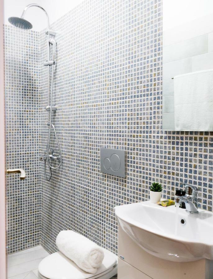 Ch Adrianou Suites Ateny Zewnętrze zdjęcie